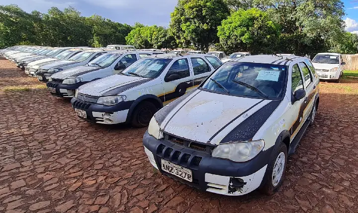 A partir de R$ 1.700,85: Governo realiza leilão de 62 veículos de pátio de Cascavel