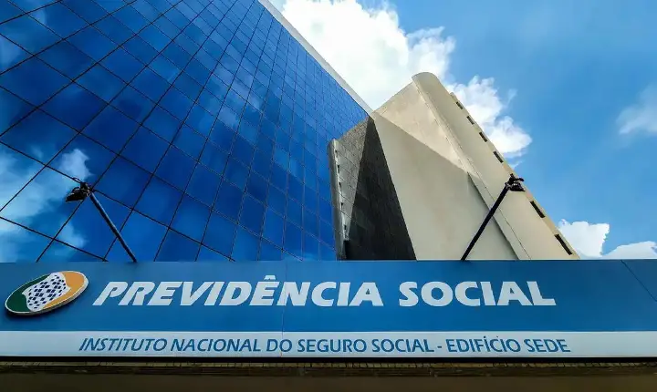 Beneficiários do INSS que receberam recursos a partir de junho terão 13º salário em novembro