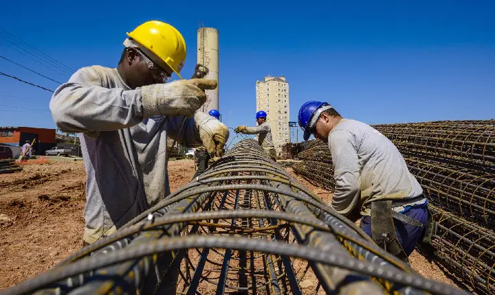 Com 4%, Paraná chega à 3ª menor taxa de desemprego da sua história, aponta IBGE