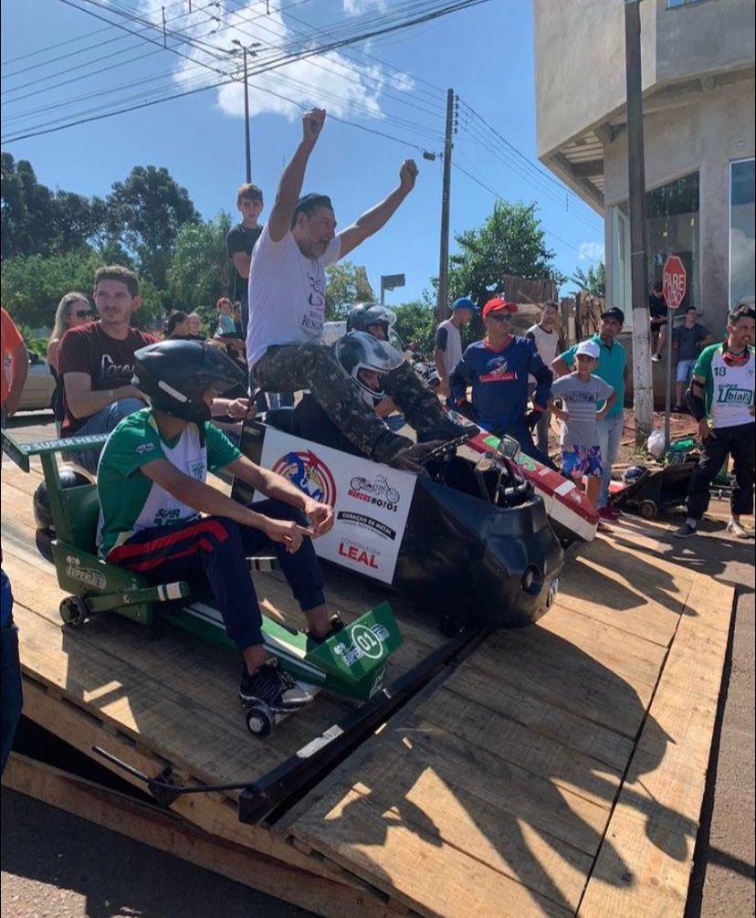 Tem corrida de Carrinho de Rolimã no domingo