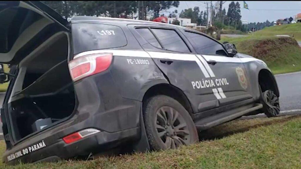 Policial civil é preso com viatura falsificada após perseguição na BR-277, em Cascavel