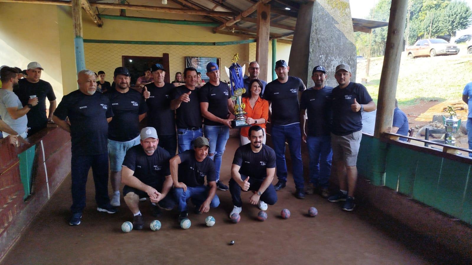 Bar do Dambrós sagra-se campeão do 18º Campeonato Municipal de Bocha de São Jorge D'Oeste.