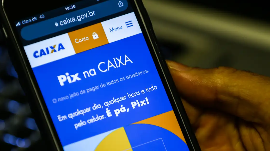 Usuários têm dificuldades para usar Pix em aplicativo da Caixa