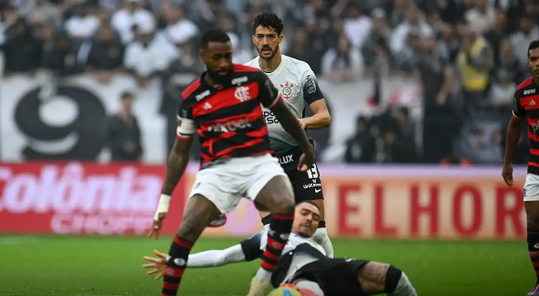 Copa do Brasil: Flamengo segura empate com Corinthians e chega à final